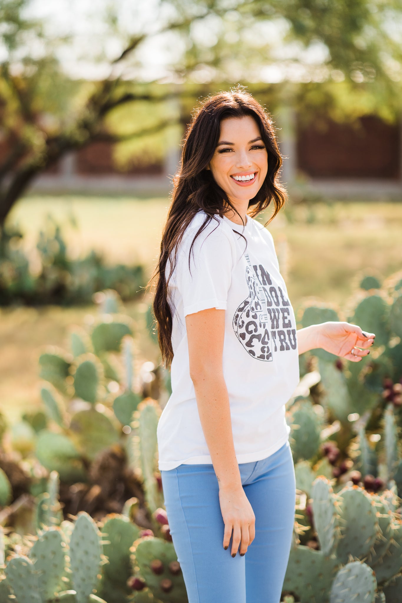 In Dolly We Trust T-shirt - Middle West Apparel