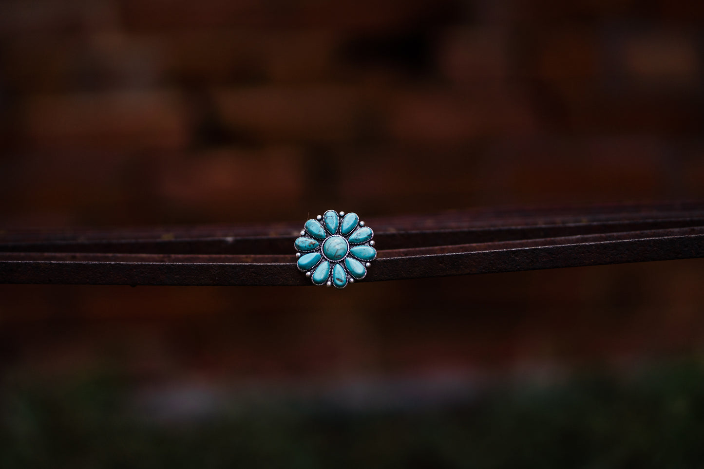 Showtime Blossom Ring - Middle West Apparel