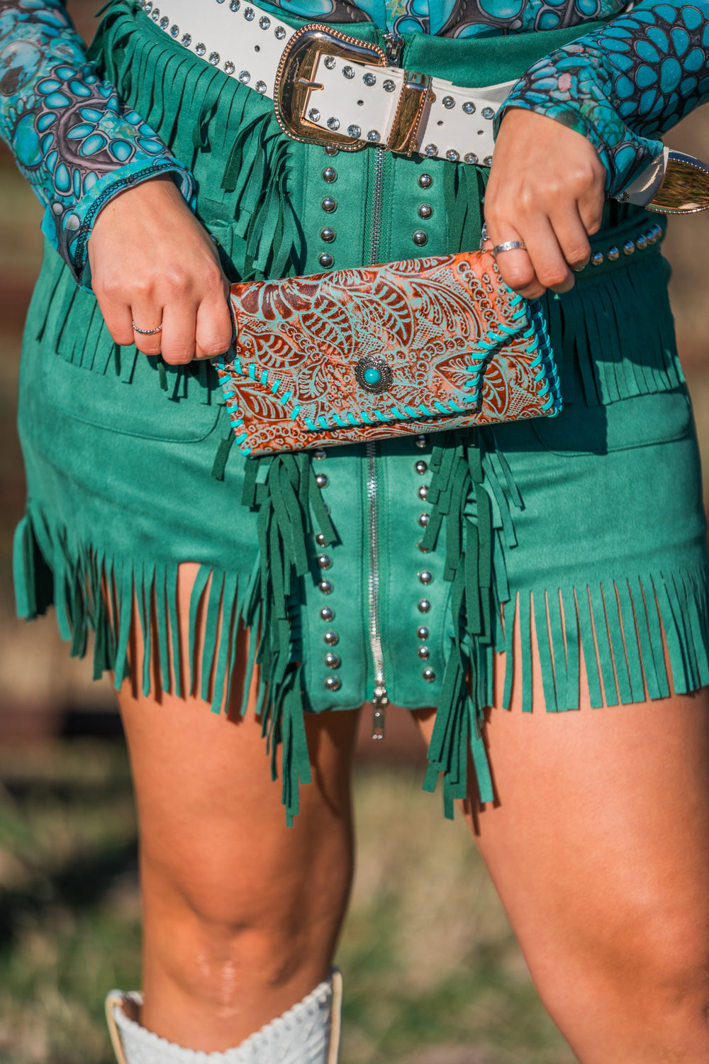 Wondering Flowers Clutch - Middle West Apparel