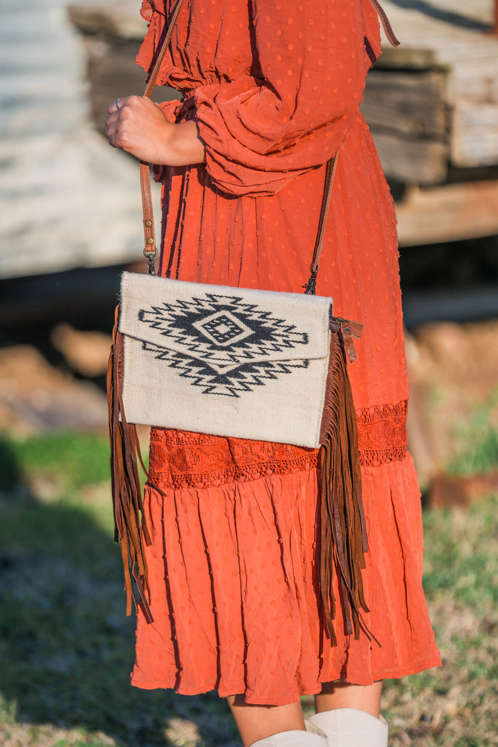 Cute and Clever Aztec Purse - Middle West Apparel