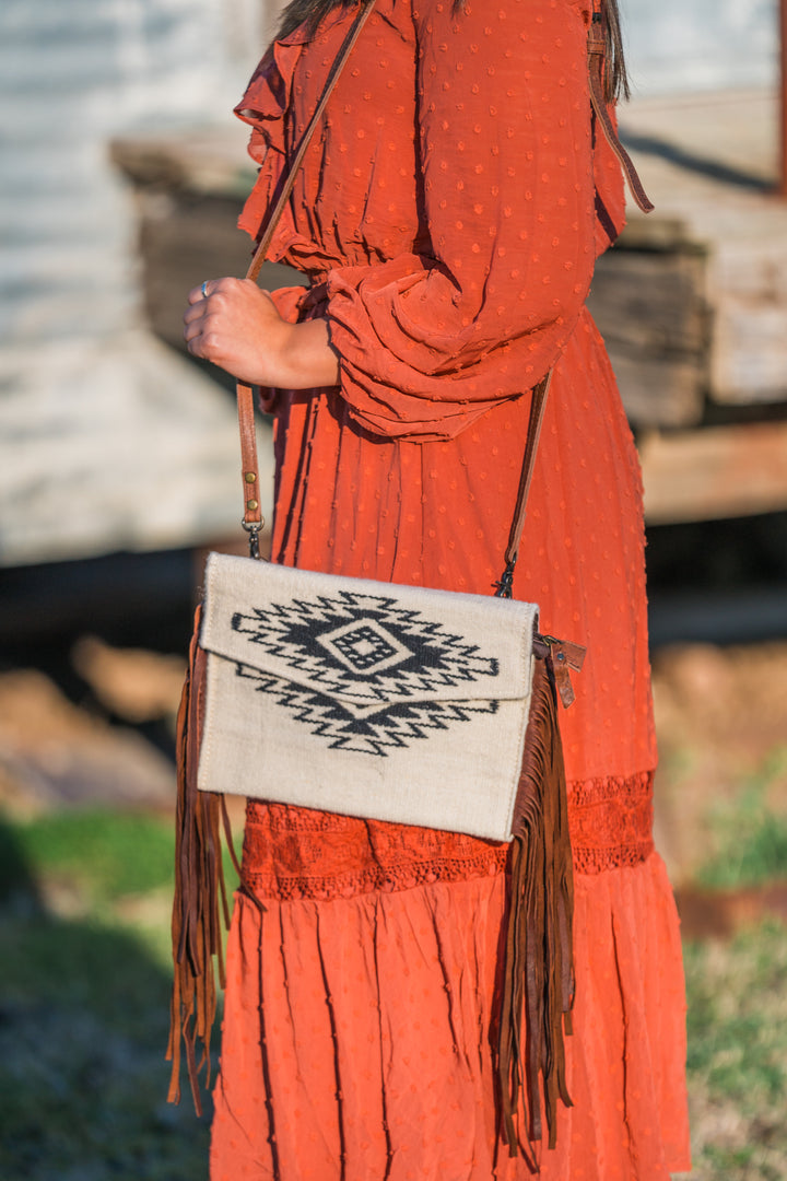 Cute and Clever Aztec Purse - Middle West Apparel