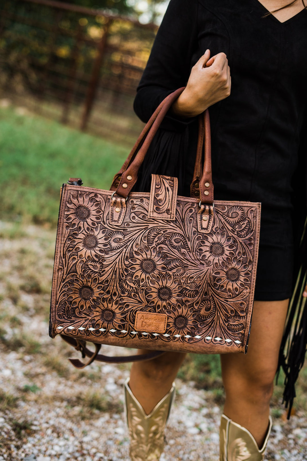 Sunflower tooled tote with top strap clip