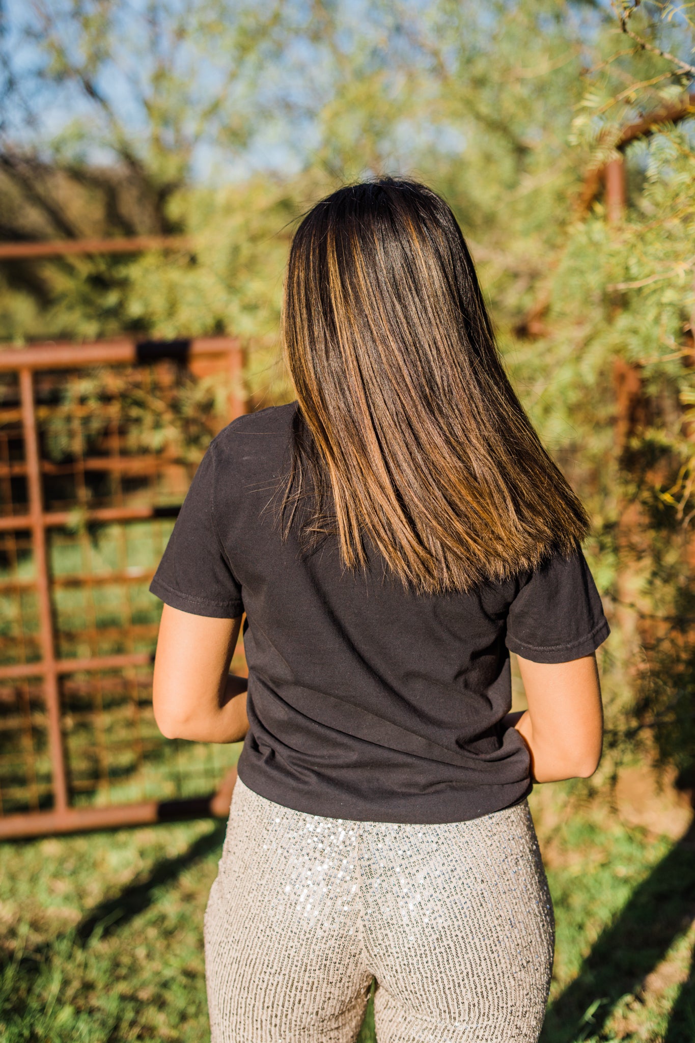 In Dolly We Trust Short Sleeve T-shirt - Middle West Apparel