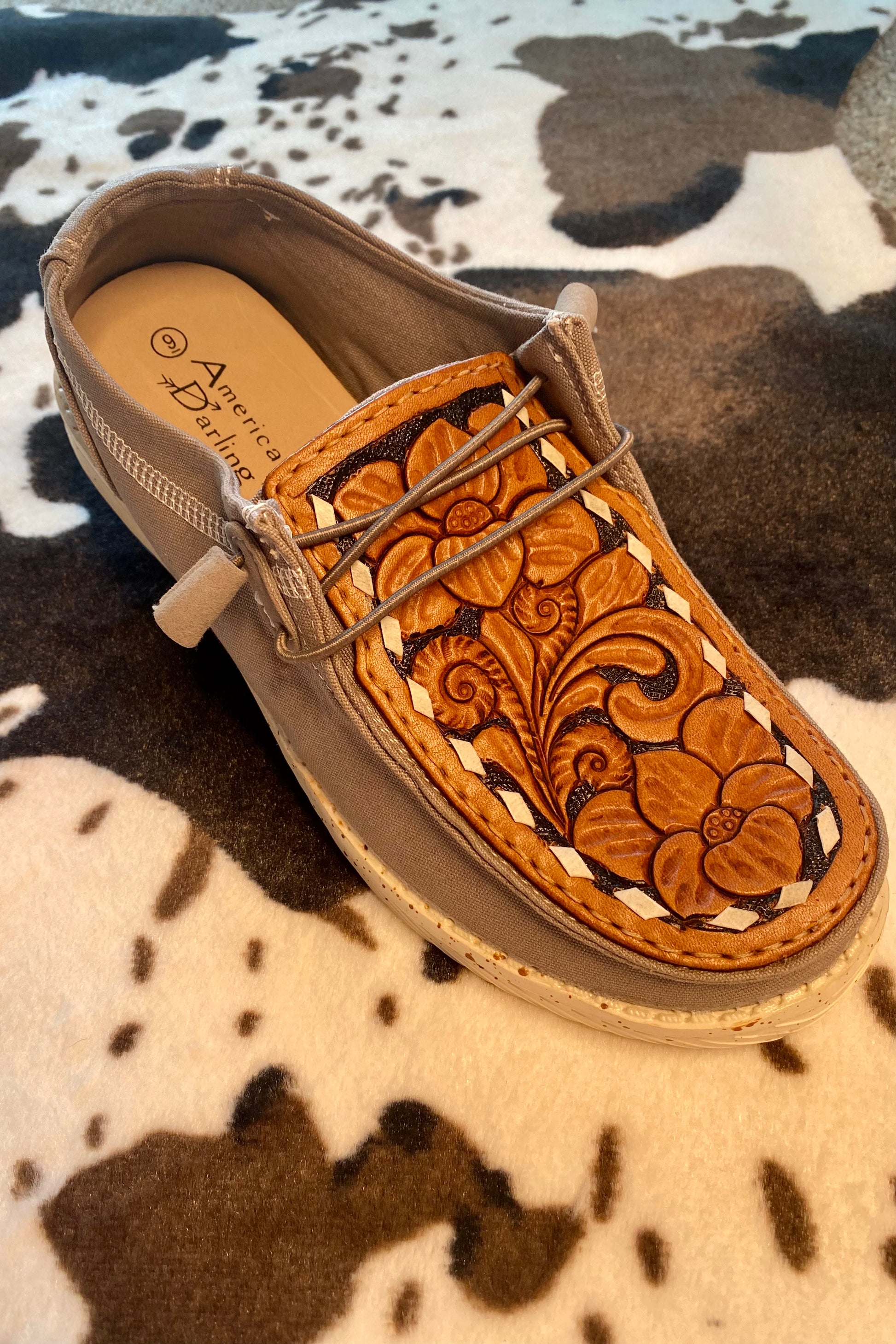 Good Behavior Slip On Shoes - Middle West Apparel